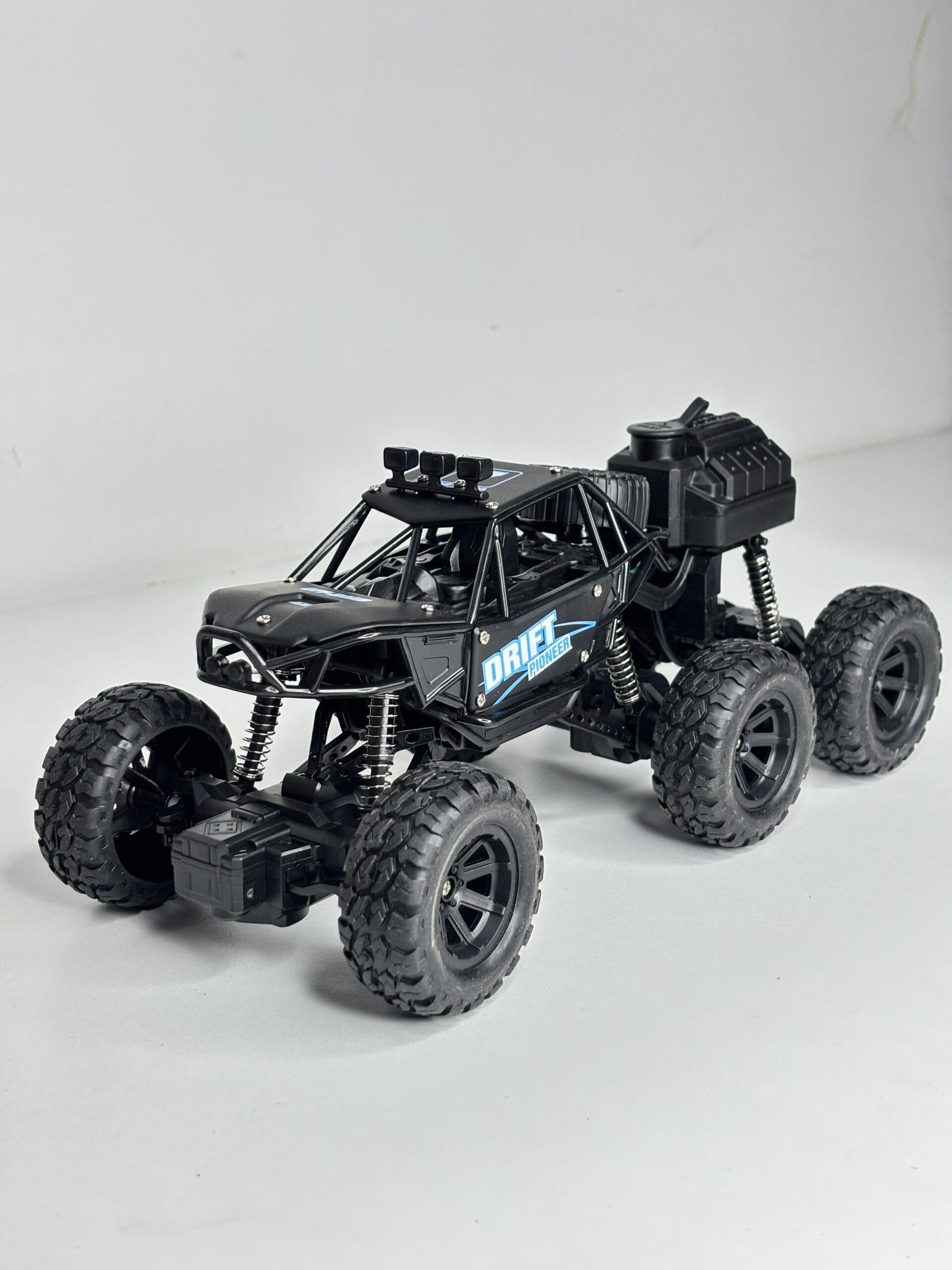 Rechargeable Rock Crawler RC Car for Kids Ages 3 to 12 | Off-Road Monster Truck | Climbing & Racing Vehicle - Image 3