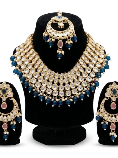 Elegant Kundant bead Necklace Set